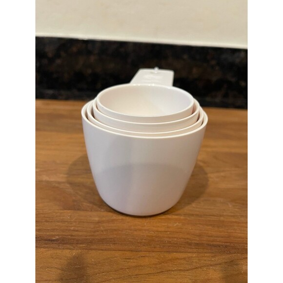 Vintage Pyrex plastic measuring cup set - Picture 4 of 5
